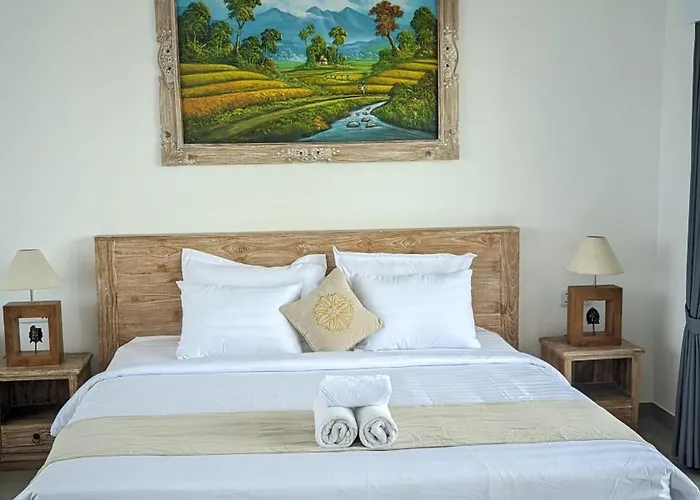Hotel Sujiwa & 3*