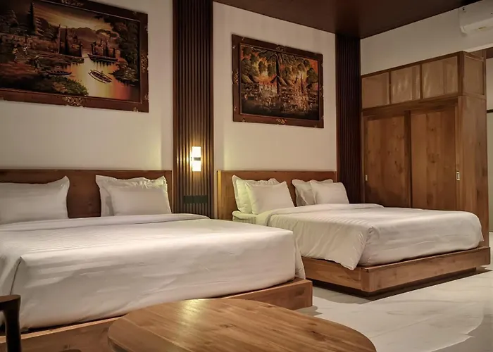 Sujiwa & Hotel Ubud