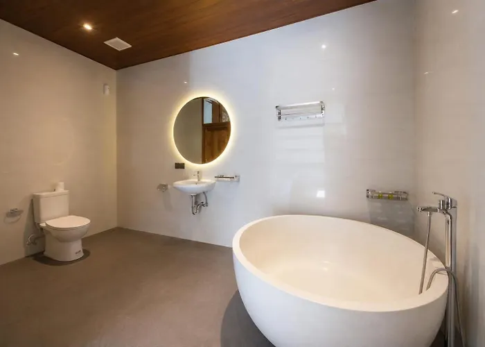 Hotel Sujiwa & Ubud