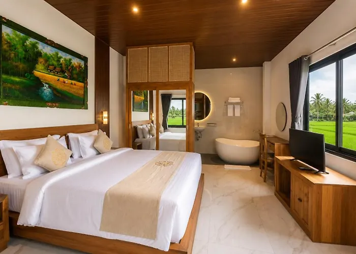 Hotel Sujiwa &